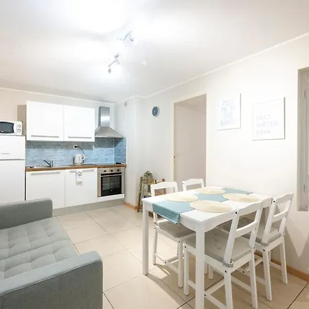 شقة 2 Bedroom In The Center Of Old Town *